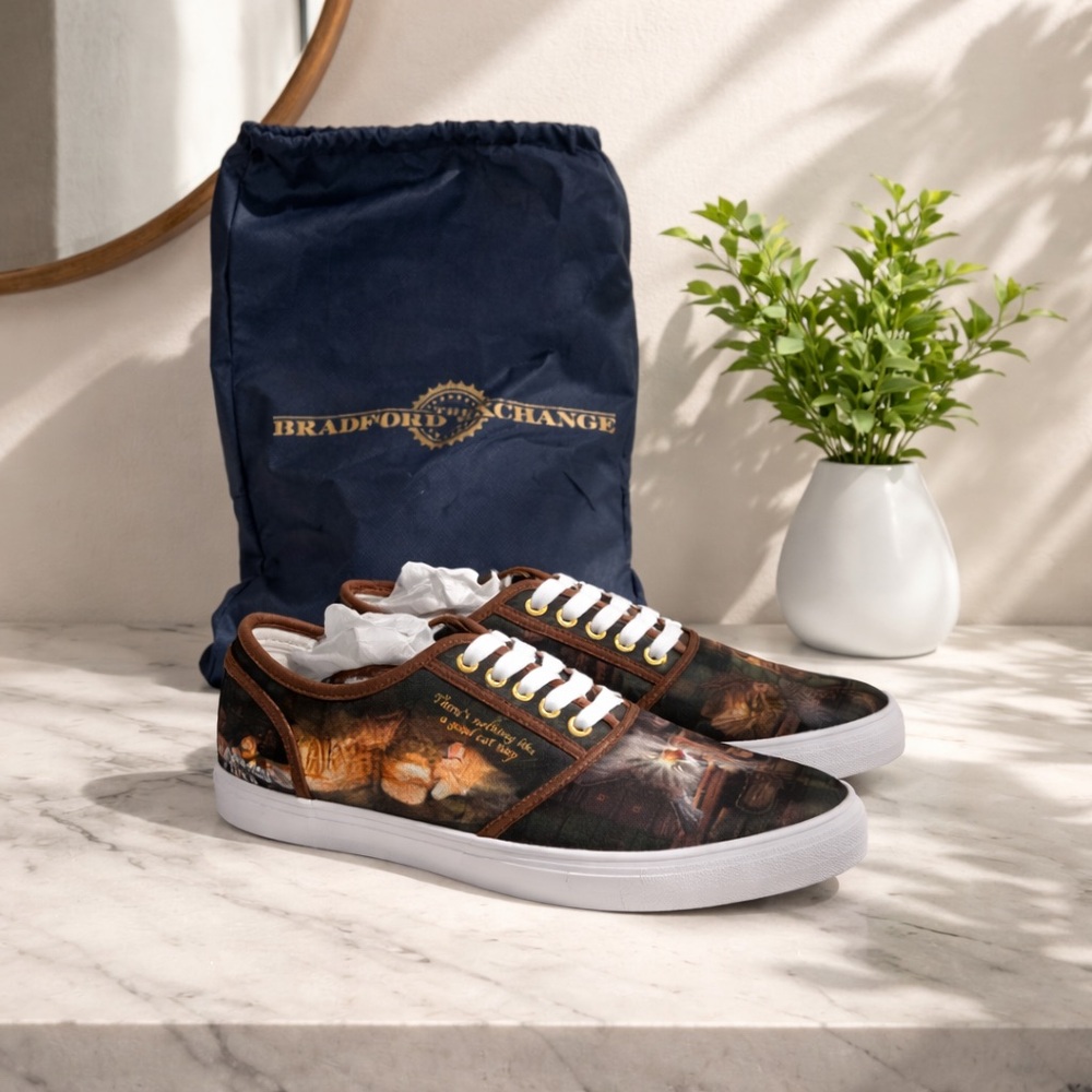 The Bradford Exchange Cat Art women’s Sneakers - Brown and White NEW WITH TAGS